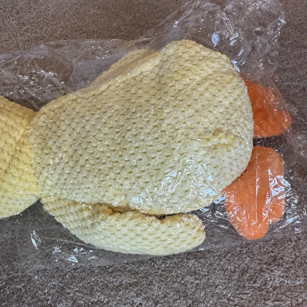 Mellow Dog Calming Duck, 2025 New Yellow Duck Dog Toy, Quacking Sound Pillow
